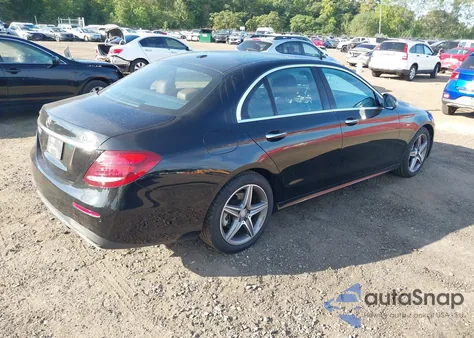 2017 Mercedes-Benz E 300 4Matic из США, поврежденный, VIN WDDZF4KBXHA084741